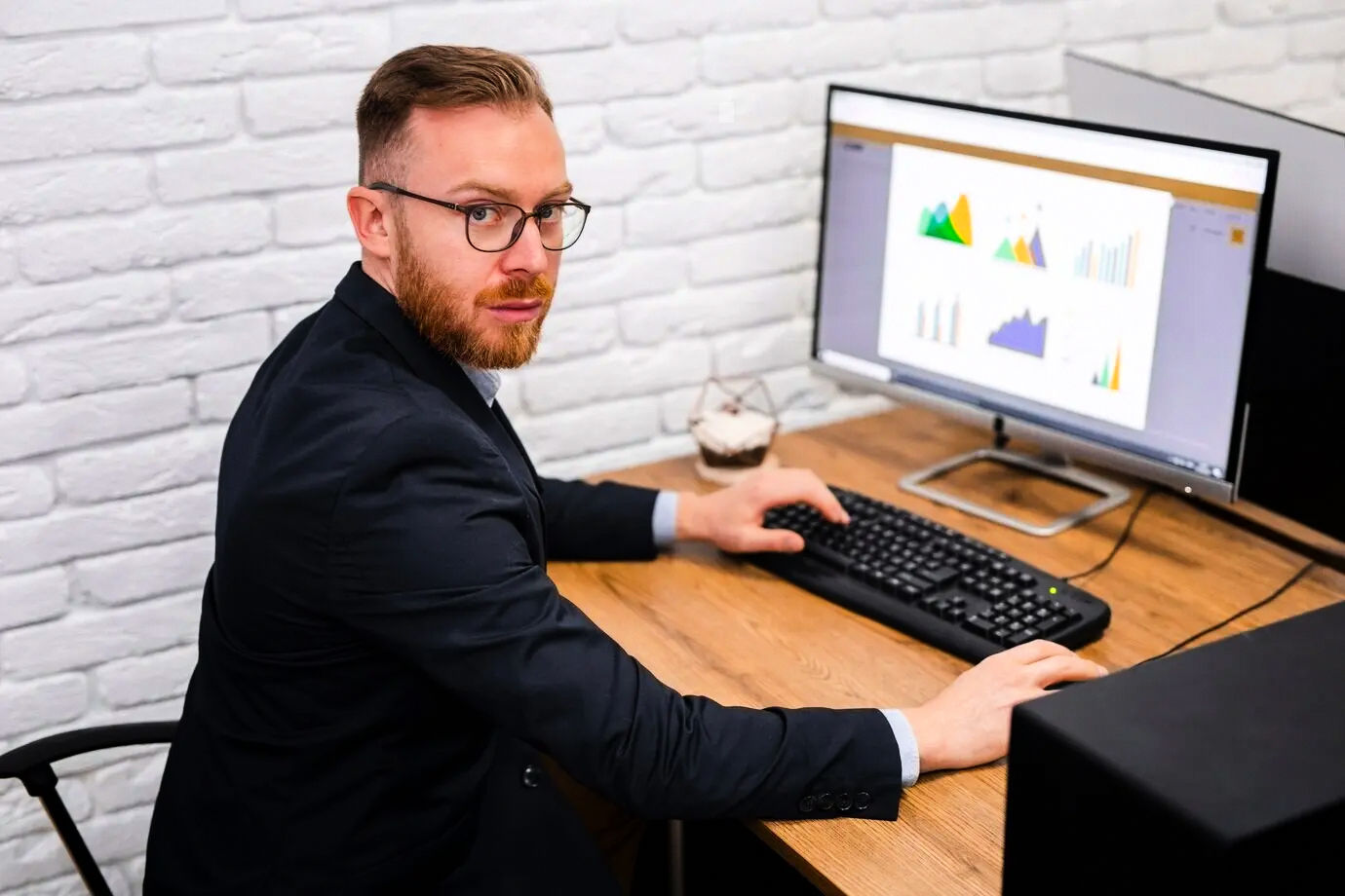 Plano que muestra controles por capas para planificación financiera para familias en el sector de commodities